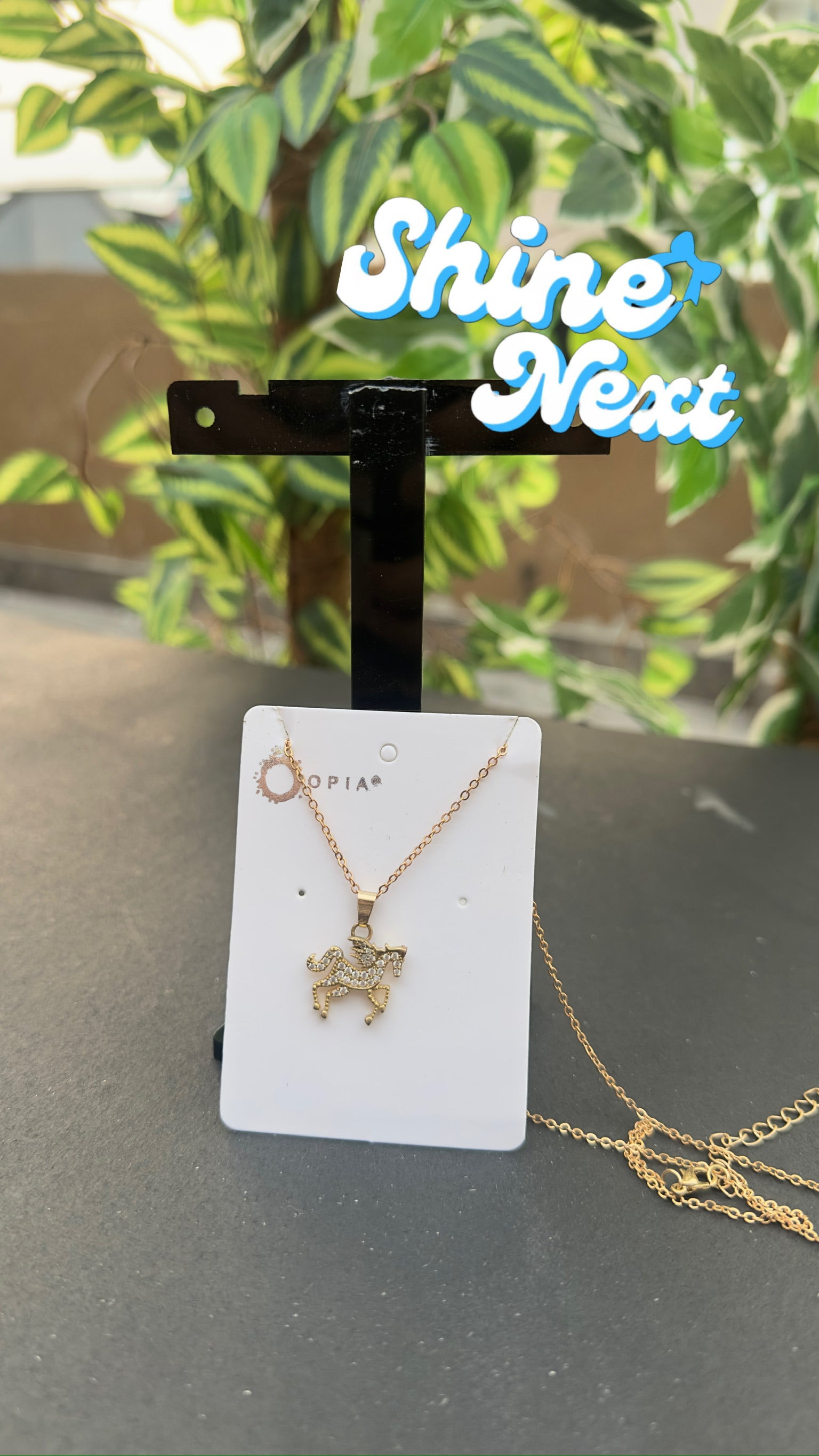 Premium Chain Card – Sleek, Secure, and Perfectly Designed