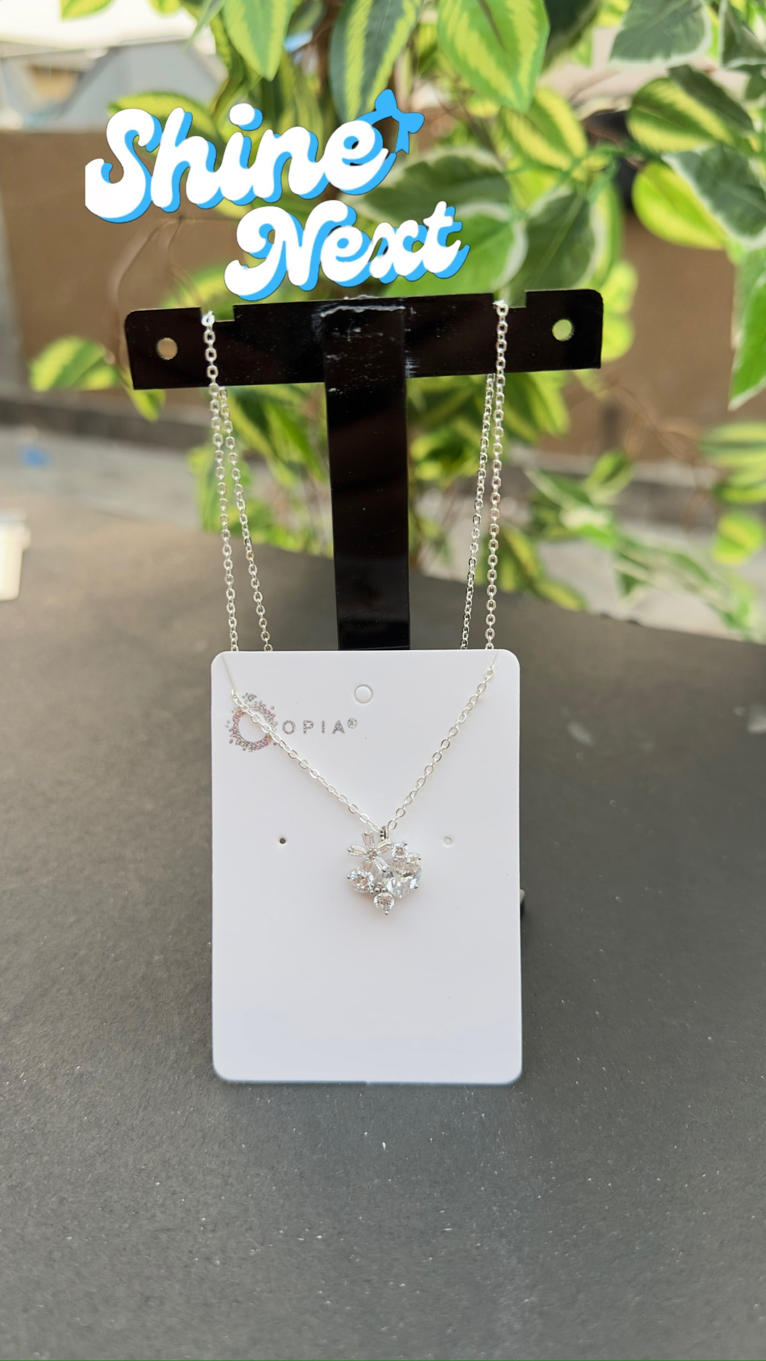 Elegant & Stylish Necklaces – Timeless Beauty and Grace